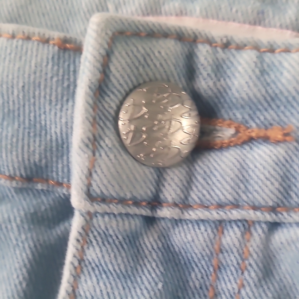 Light Blue Distressed Denim Shorts - Picture 15 of 16
